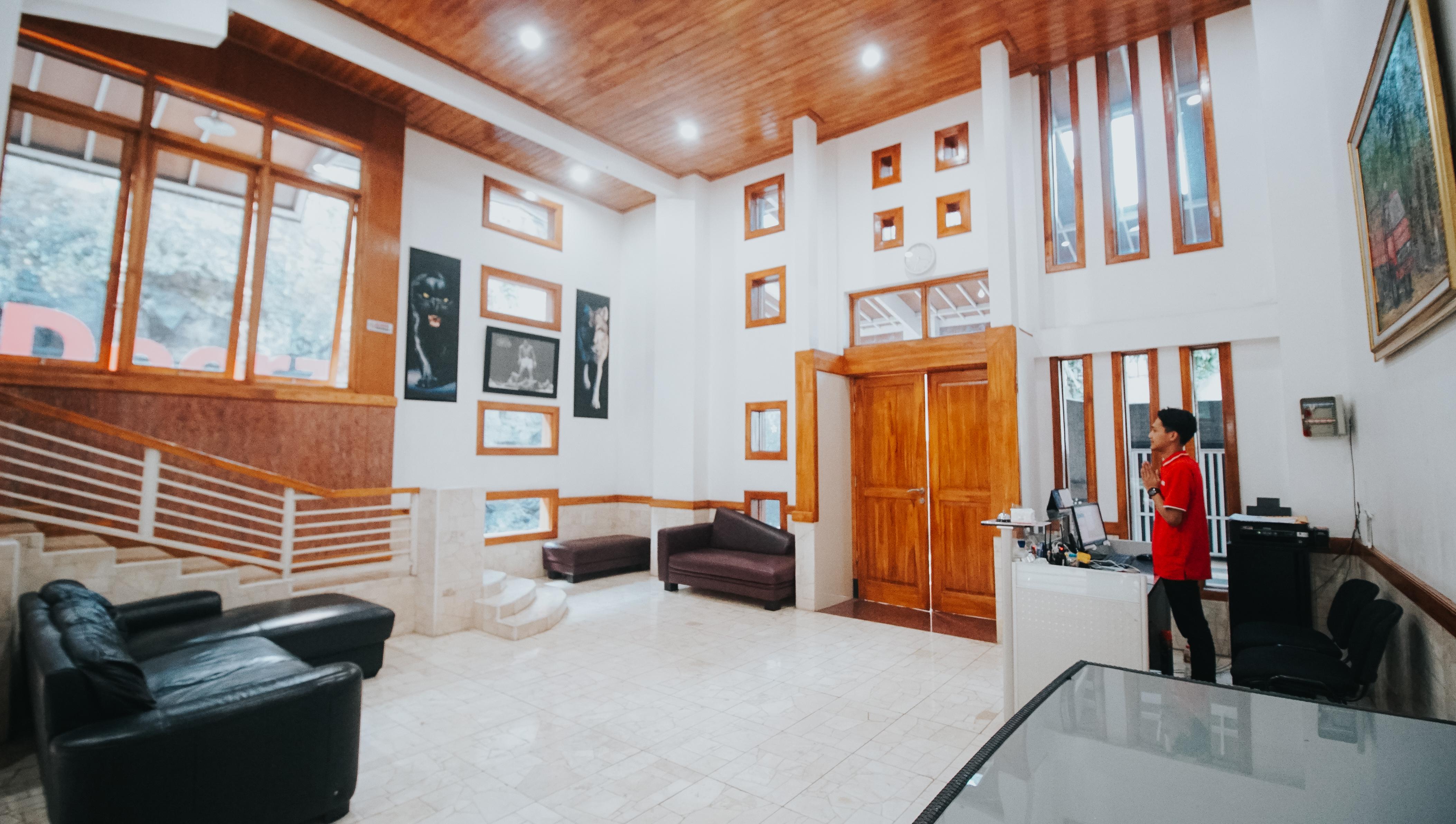 Oyo 1209 Tirtasari Nice Guesthouse Bandung Exterior photo